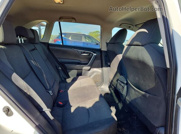 2T3W1RFV1MW118302 2021 TOYOTA RAV4 White Widok wnętrza z tyłu
