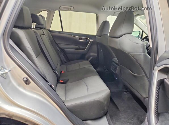 2T3W1RFV1SW387333 2025 TOYOTA RAV4 Silver Սալոնի հետևի տեսք