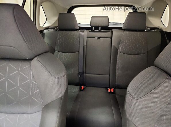 2T3W1RFV1SW387333 2025 TOYOTA RAV4 Silver Հետևի նստատեղերի տեսք