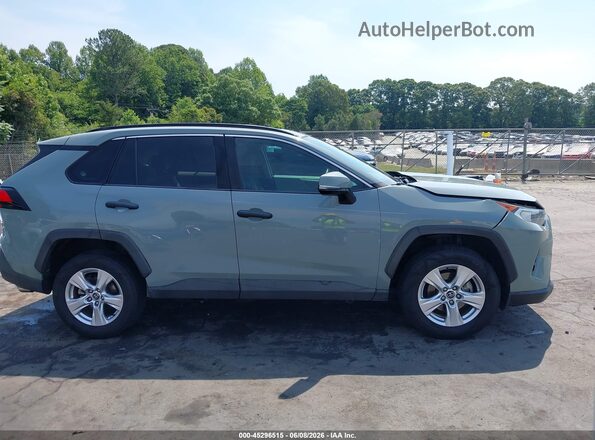 2T3W1RFV2LW062725 2020 TOYOTA RAV4 Navy Widok wnętrza z tyłu