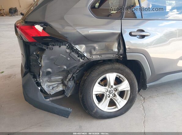 2T3W1RFV2MC107522 2021 TOYOTA RAV4 Серый Вид спереди