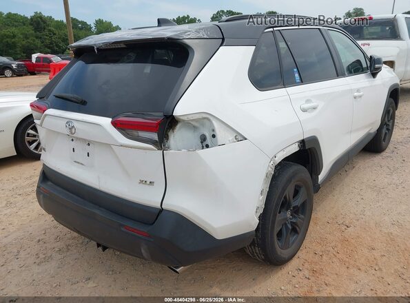 2T3W1RFV2MC118391 2021 TOYOTA RAV4 White წინა ხედი