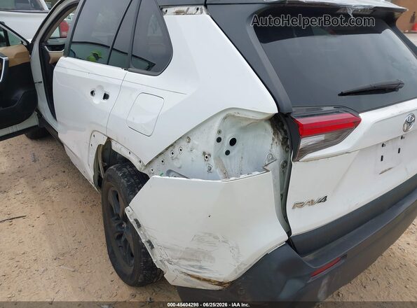 2T3W1RFV2MC118391 2021 TOYOTA RAV4 White 