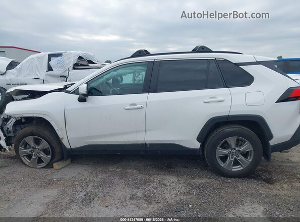 2T3W1RFV2RW308939 2024 TOYOTA RAV4 White 