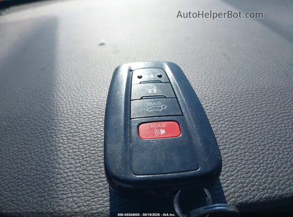 2T3W1RFV2RW317589 2024 TOYOTA RAV4 Silver Widok deski rozdzielczej