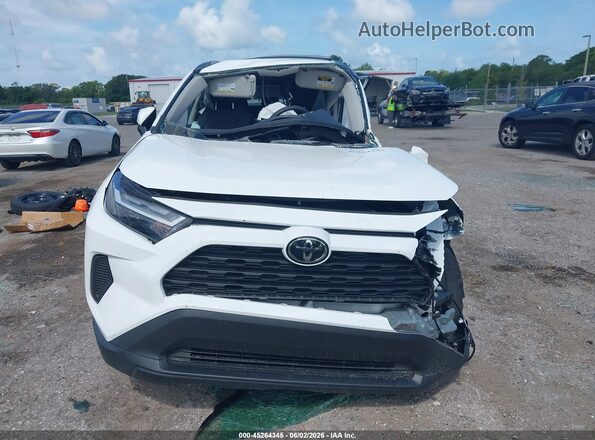 2T3W1RFV2RW318483 2024 TOYOTA RAV4 White Вид панелі приладів