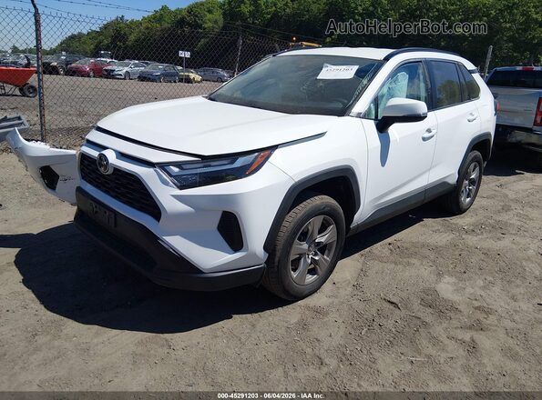 2T3W1RFV2RW319665 2024 TOYOTA RAV4 White Przód lewy