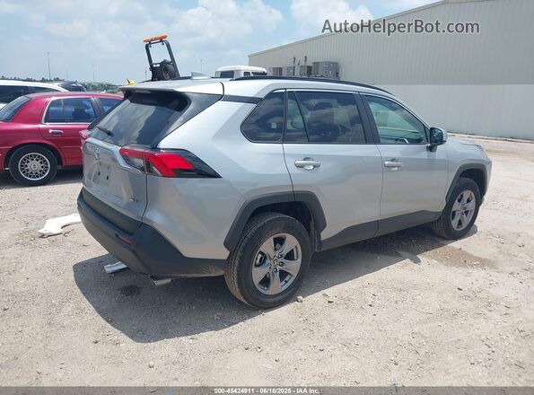 2T3W1RFV2SW387437 2025 TOYOTA RAV4 Silver Հետևի աջ
