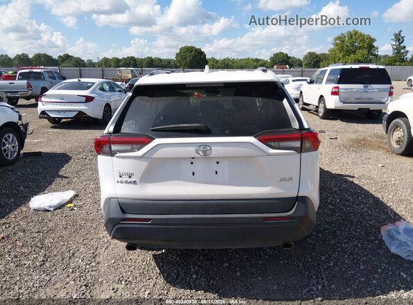 2T3W1RFV3MW113943 2021 TOYOTA RAV4 White 