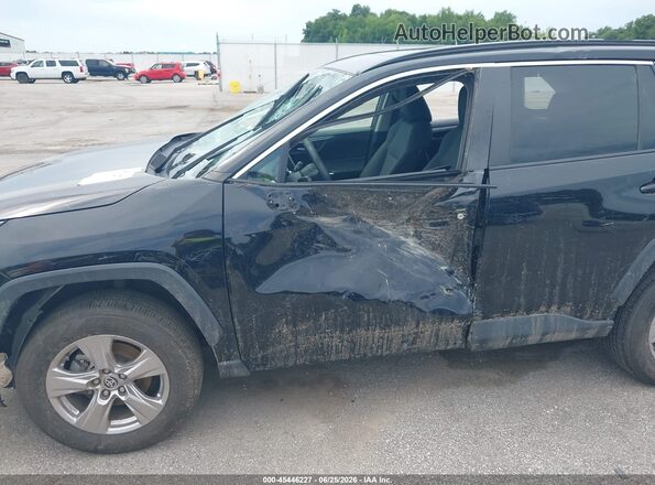 2T3W1RFV3NW226065 2022 TOYOTA RAV4 Black 
