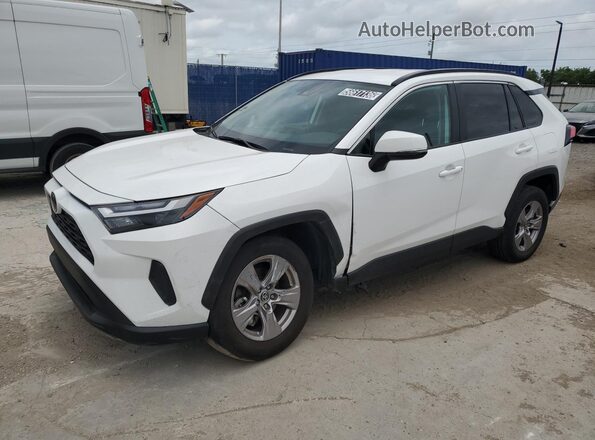 2T3W1RFV4SC330528 2025 TOYOTA RAV4 White VIN კოდის სტიკერის ხედი