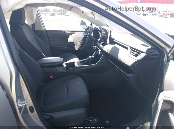 2T3W1RFV4SC361939 2025 TOYOTA RAV4 Silver Սալոնի դիմացի տեսք