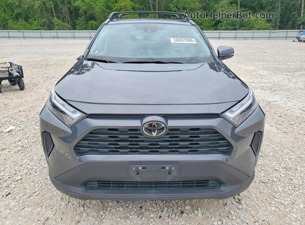 2T3W1RFV5RC260371 2024 TOYOTA RAV4 Gray Widok z przodu
