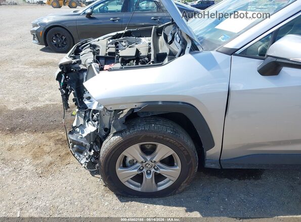 2T3W1RFV5SC313611 2025 TOYOTA RAV4 Silver 