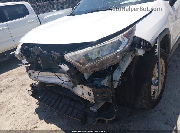 2T3W1RFV6KC005718 2019 TOYOTA RAV4 White Front view