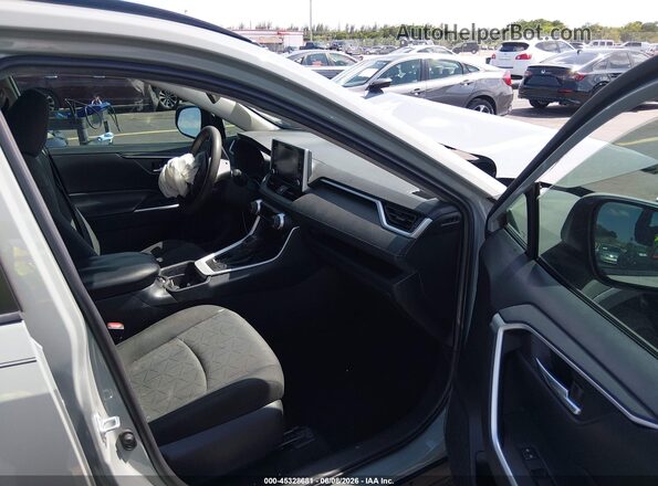 2T3W1RFV6MW122040 2021 TOYOTA RAV4 Gray Սալոնի դիմացի տեսք