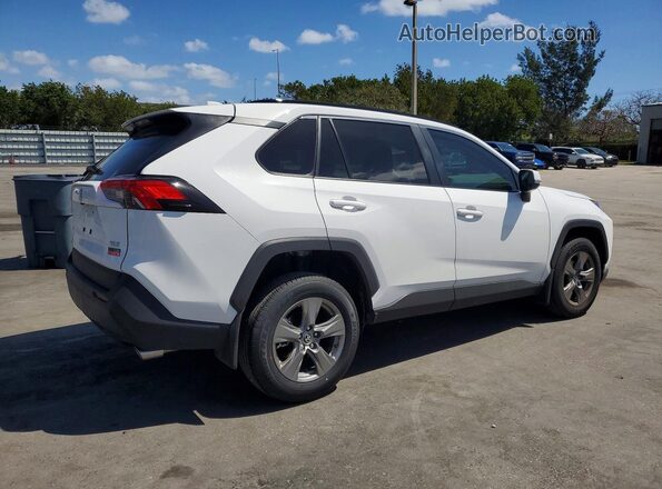 2T3W1RFV6SC363272 2025 TOYOTA RAV4 White 