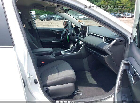 2T3W1RFV7RW324053 2024 TOYOTA RAV4 White Vista interior delantera