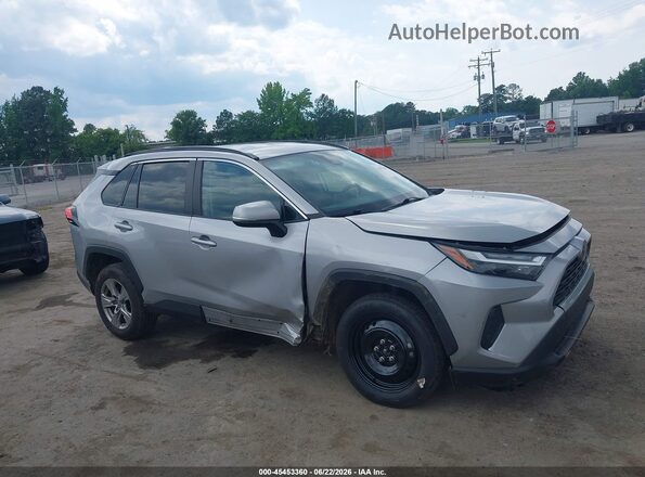 2T3W1RFV7RW329107 2024 TOYOTA RAV4 Gray Вид задньої частини салону