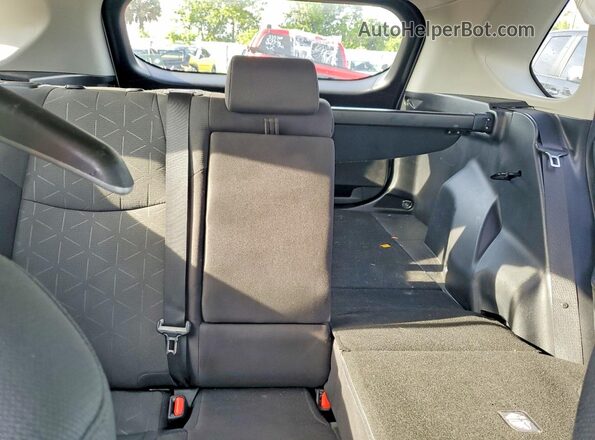 2T3W1RFV8KW013124 2019 TOYOTA RAV4 White უკანა სავარძლების ხედი