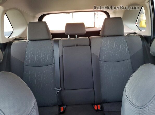2T3W1RFV8LC044831 2020 TOYOTA RAV4 Silver Вид задніх сидінь
