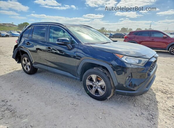 2T3W1RFV8MW137669 2021 TOYOTA RAV4 Черный Передняя правая четверть
