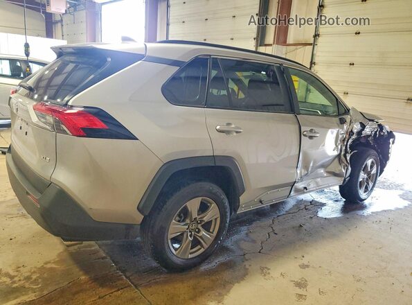 2T3W1RFV8PC248454 2023 TOYOTA RAV4 Silver Rear right