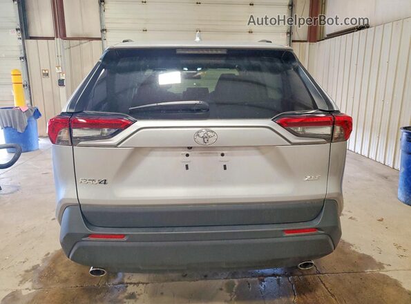 2T3W1RFV8PC248454 2023 TOYOTA RAV4 Silver Rear view