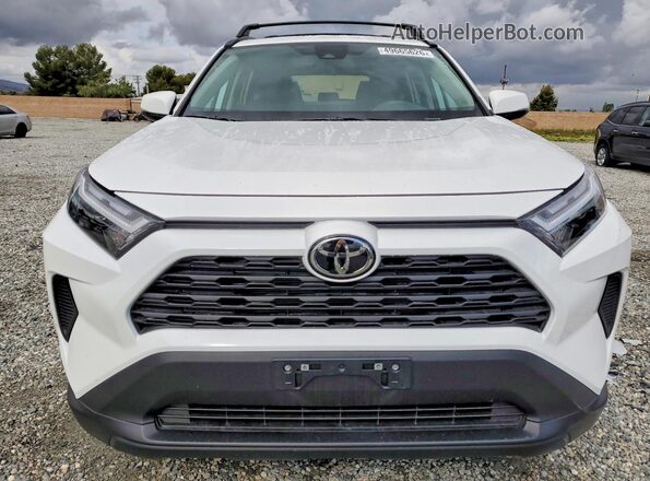 2T3W1RFV8SW442411 2025 TOYOTA RAV4 White Widok z przodu