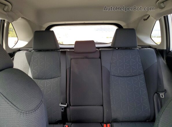 2T3W1RFV8SW442411 2025 TOYOTA RAV4 White Widok tylnych siedzeń