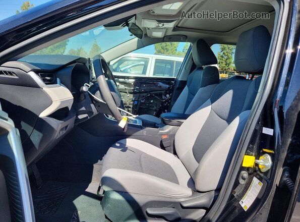 2T3W1RFV9KC023016 2019 TOYOTA RAV4 Black Front interior view