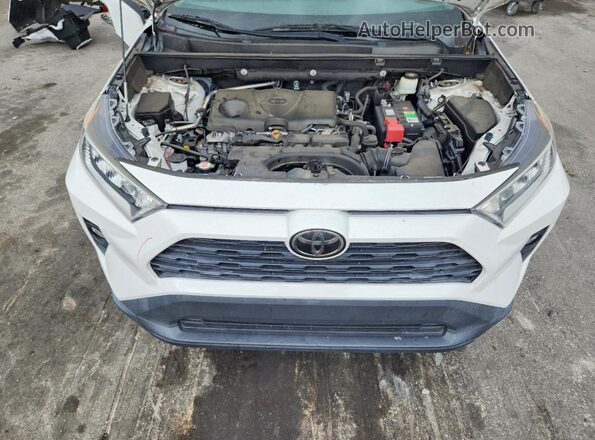 2T3W1RFV9KW019255 2019 TOYOTA RAV4 White 