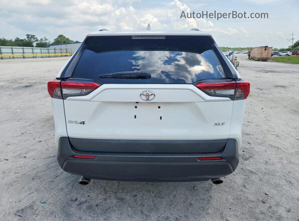2T3W1RFV9LW095639 2020 TOYOTA RAV4 White 