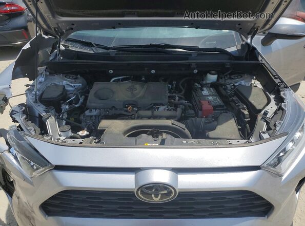 2T3W1RFV9MC101958 2021 TOYOTA RAV4 Silver ძრავის განყოფილების ხედი