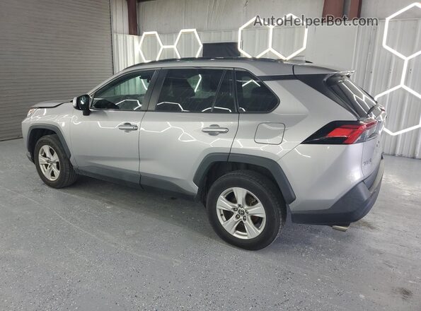 2T3W1RFV9MC145829 2021 TOYOTA RAV4 Silver 