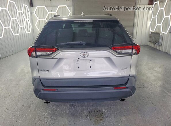 2T3W1RFV9MC145829 2021 TOYOTA RAV4 Silver 