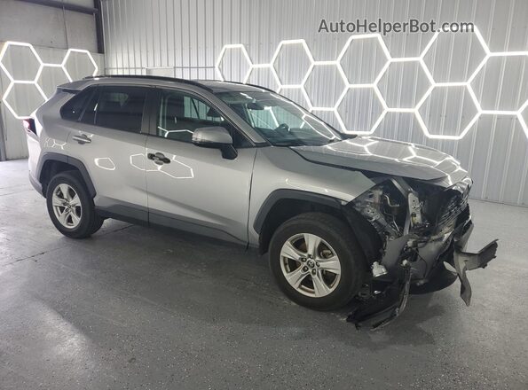 2T3W1RFV9MC145829 2021 TOYOTA RAV4 Silver 