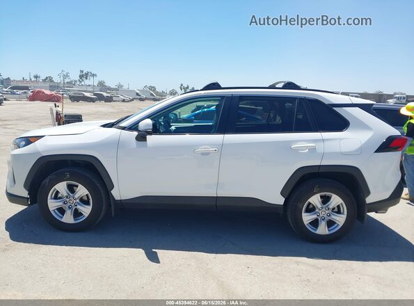 2T3W1RFV9MW158711 2021 TOYOTA RAV4 White 