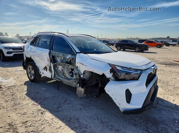 2T3W1RFV9NC199536 2022 TOYOTA RAV4 White Front right