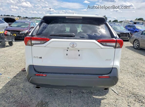 2T3W1RFV9NW231285 2022 TOYOTA RAV4 White Вид ззаду