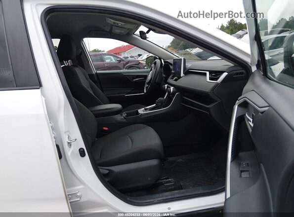 2T3W1RFV9RW331425 2024 TOYOTA RAV4 White 