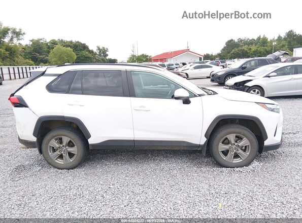2T3W1RFV9RW331425 2024 TOYOTA RAV4 White 