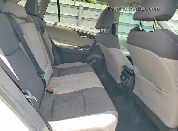 2T3W1RFVXMC141482 2021 TOYOTA RAV4 White Rear interior view
