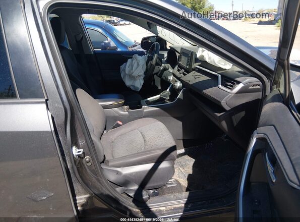 2T3W1RFVXMW137785 2021 TOYOTA RAV4 Gray Вид салону спереду