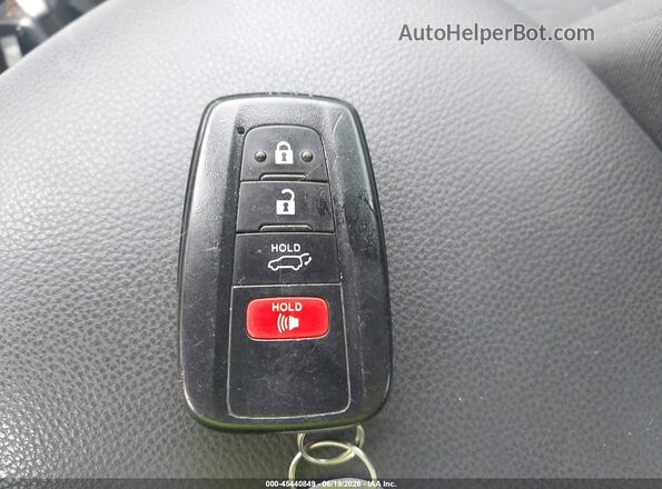 2T3W1RFVXNC181949 2022 TOYOTA RAV4 Белый Вид панели приборов