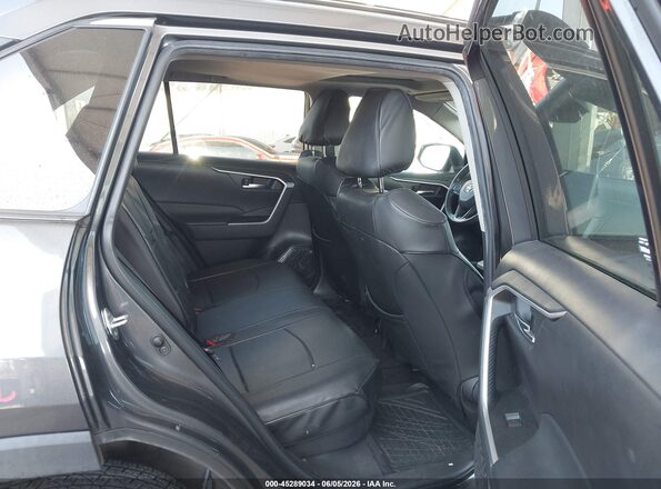 2T3W1RFVXPW247806 2023 TOYOTA RAV4 Gray VIN կոդի պիտակի տեսք