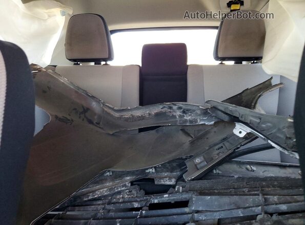 2T3WFREV0GW287136 2016 TOYOTA RAV4 Silver Вид задніх сидінь