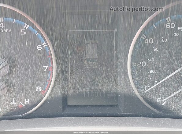 2T3WFREV0HW382037 2017 TOYOTA RAV4 Черный Вид задних сидений
