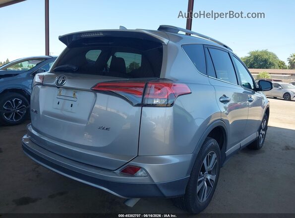 2T3WFREV0JW439052 2018 TOYOTA RAV4 Silver უკანა მარჯვენა