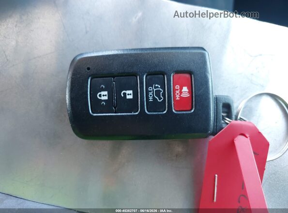 2T3WFREV0JW439052 2018 TOYOTA RAV4 Silver წინა პანელის ხედი
